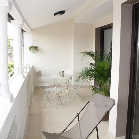 Appartement Le Saint Paul - Les Balcons de la Cité Carcasona Habitación foto